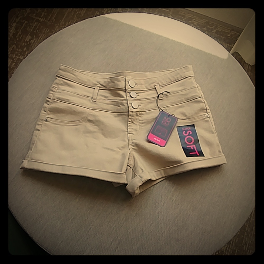 Mid Rise Shorts